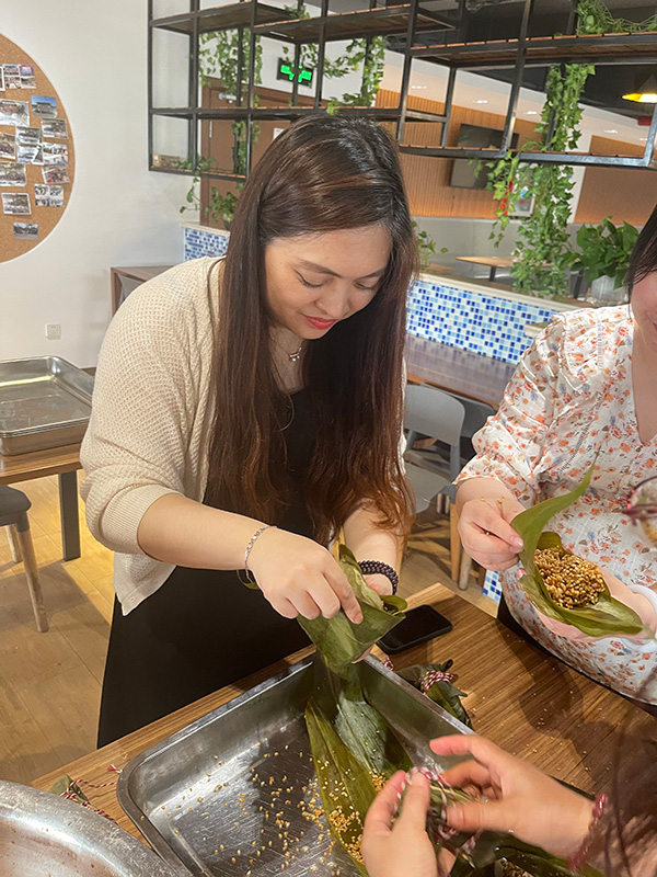 上海真诺——“迎端午 包粽子”活动